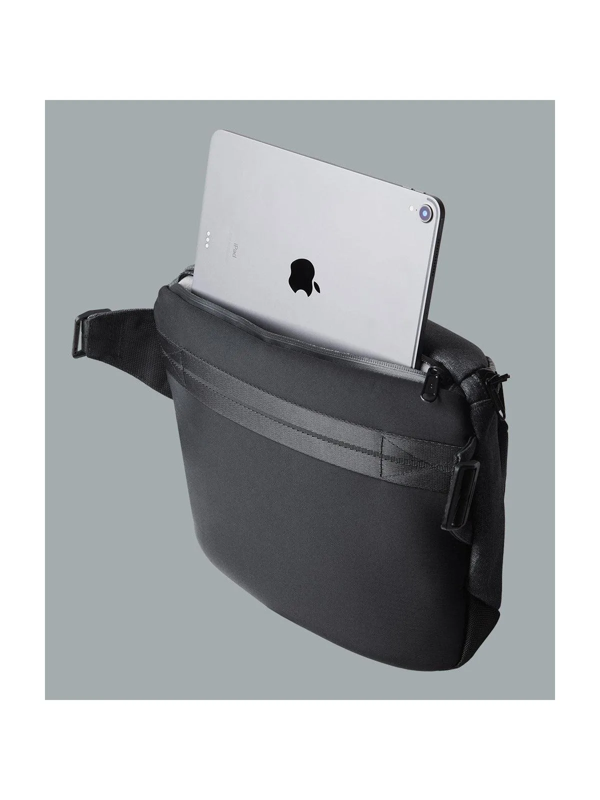 Alpaka Bravo Sling Max Jet Black