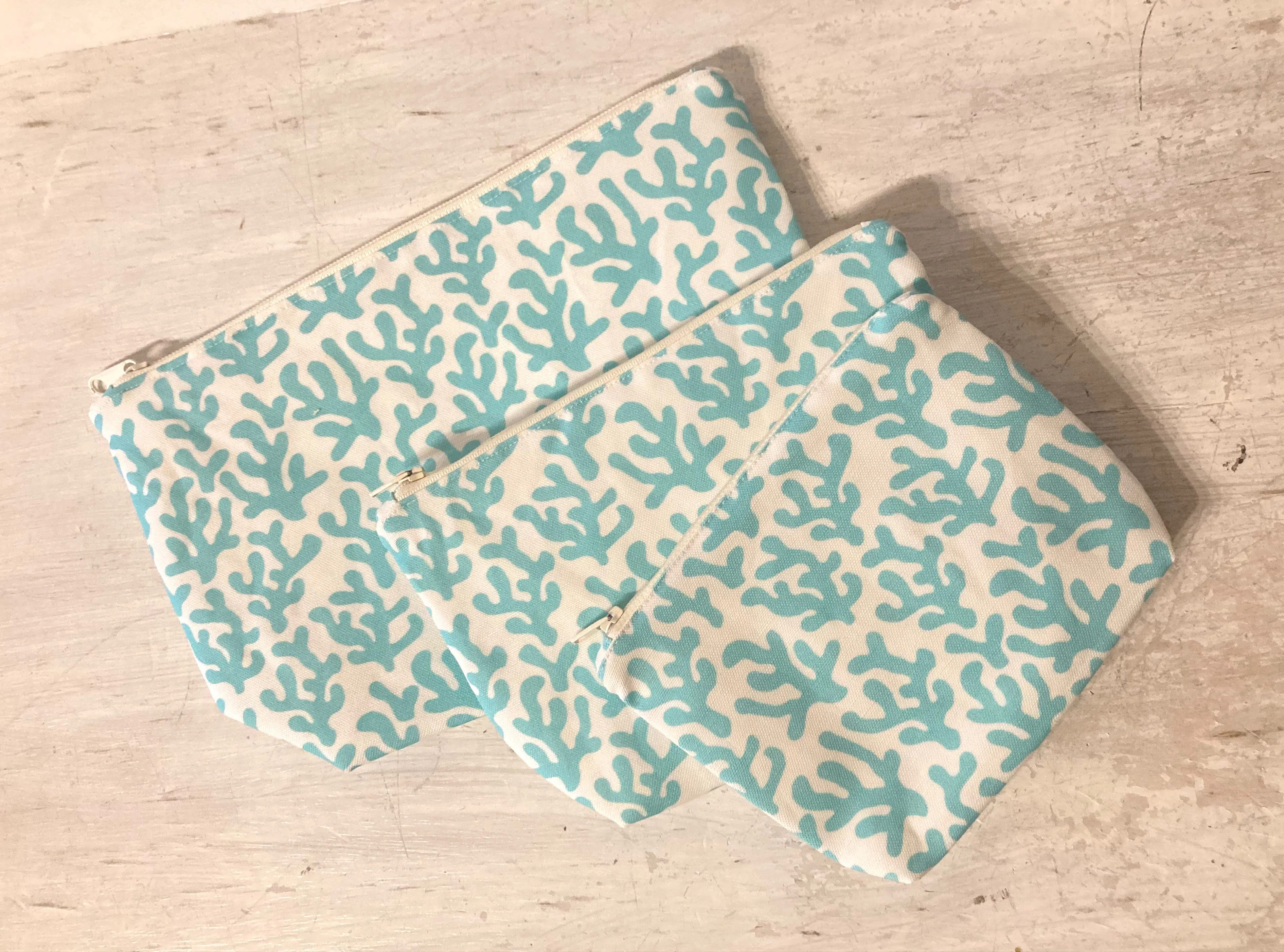 BEAUTY BAG - Coral aqua