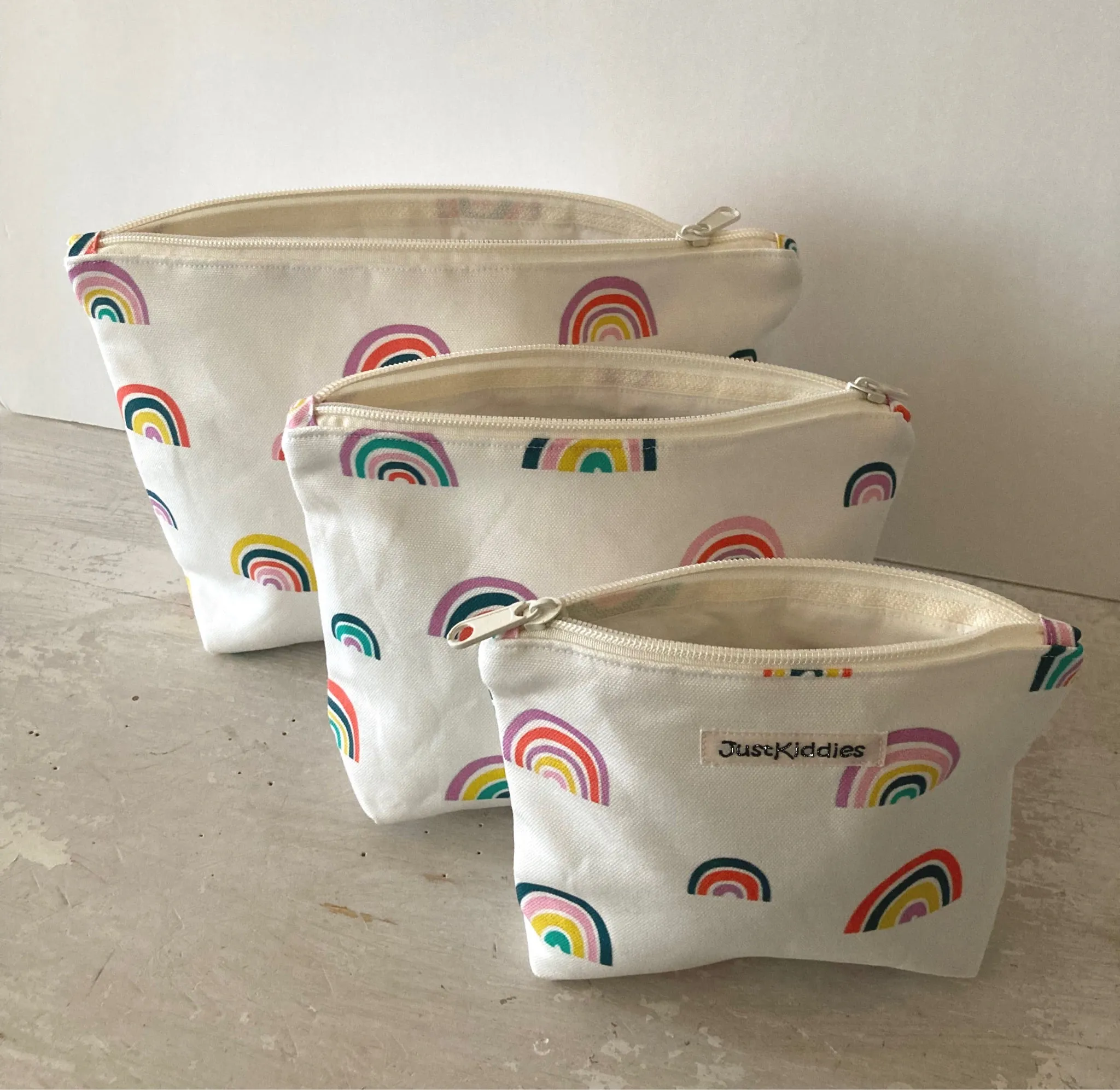 BEAUTY BAG - Mini Rainbows