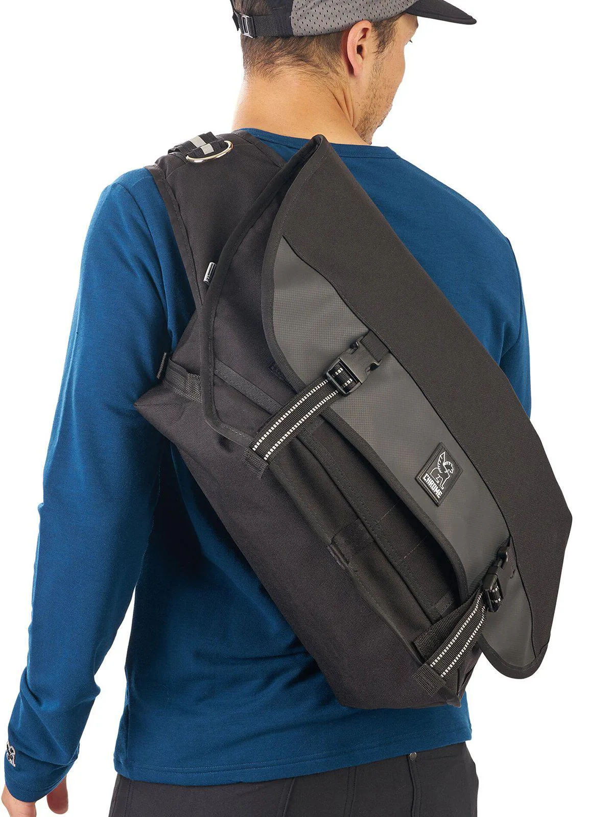 Chrome Industries Citizen Messenger Bag Smoke