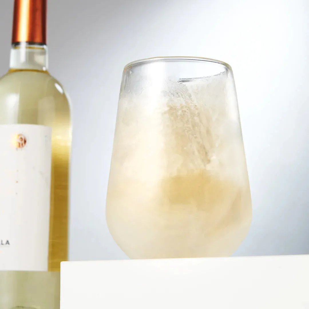 GLACIER DOUBLE-WALLED CHILLING WINE GLASS