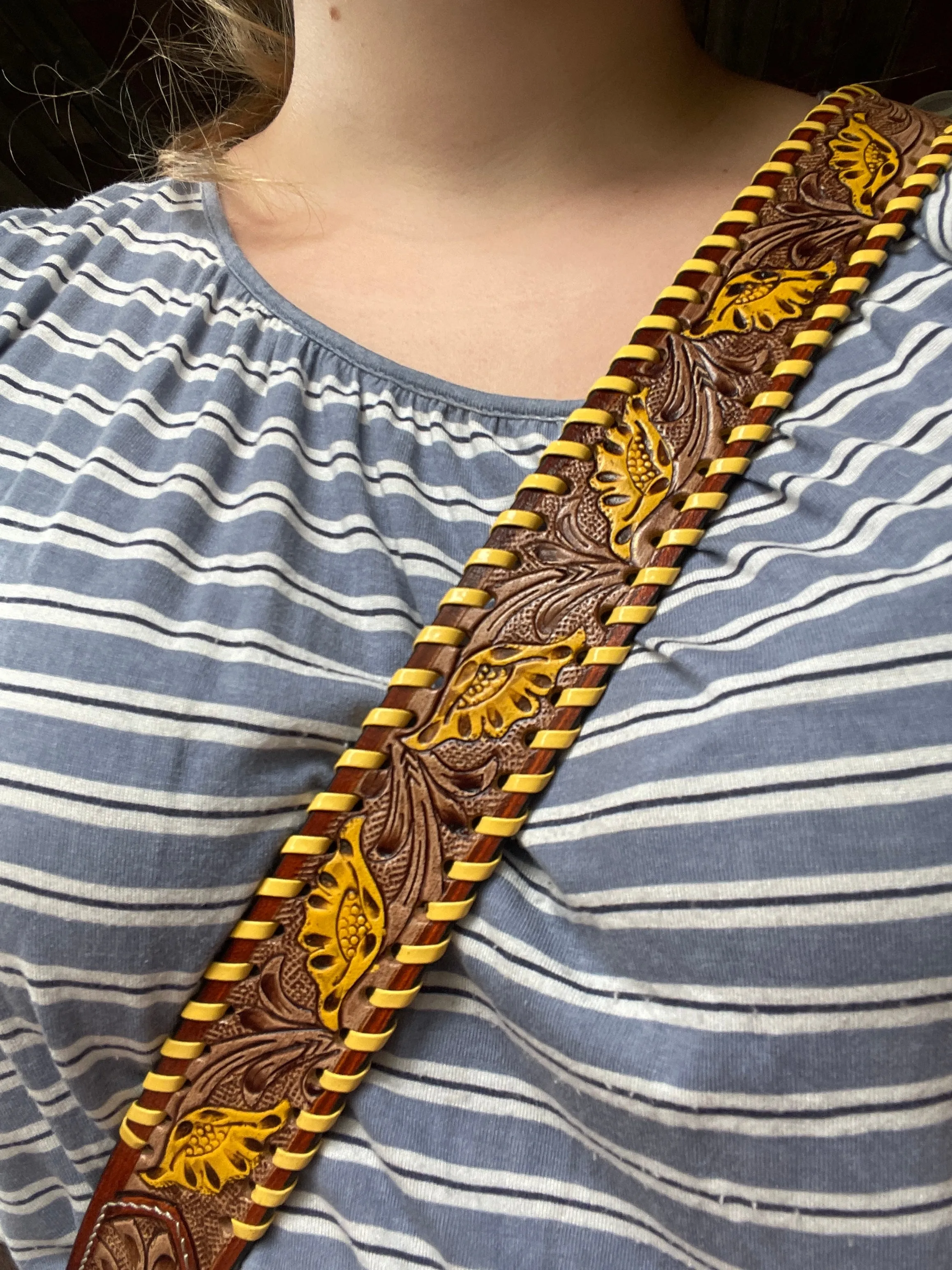 GOLDEN STRAP
