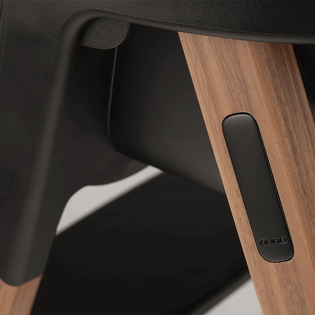 Nuna BRYN Highchair - Sanderson