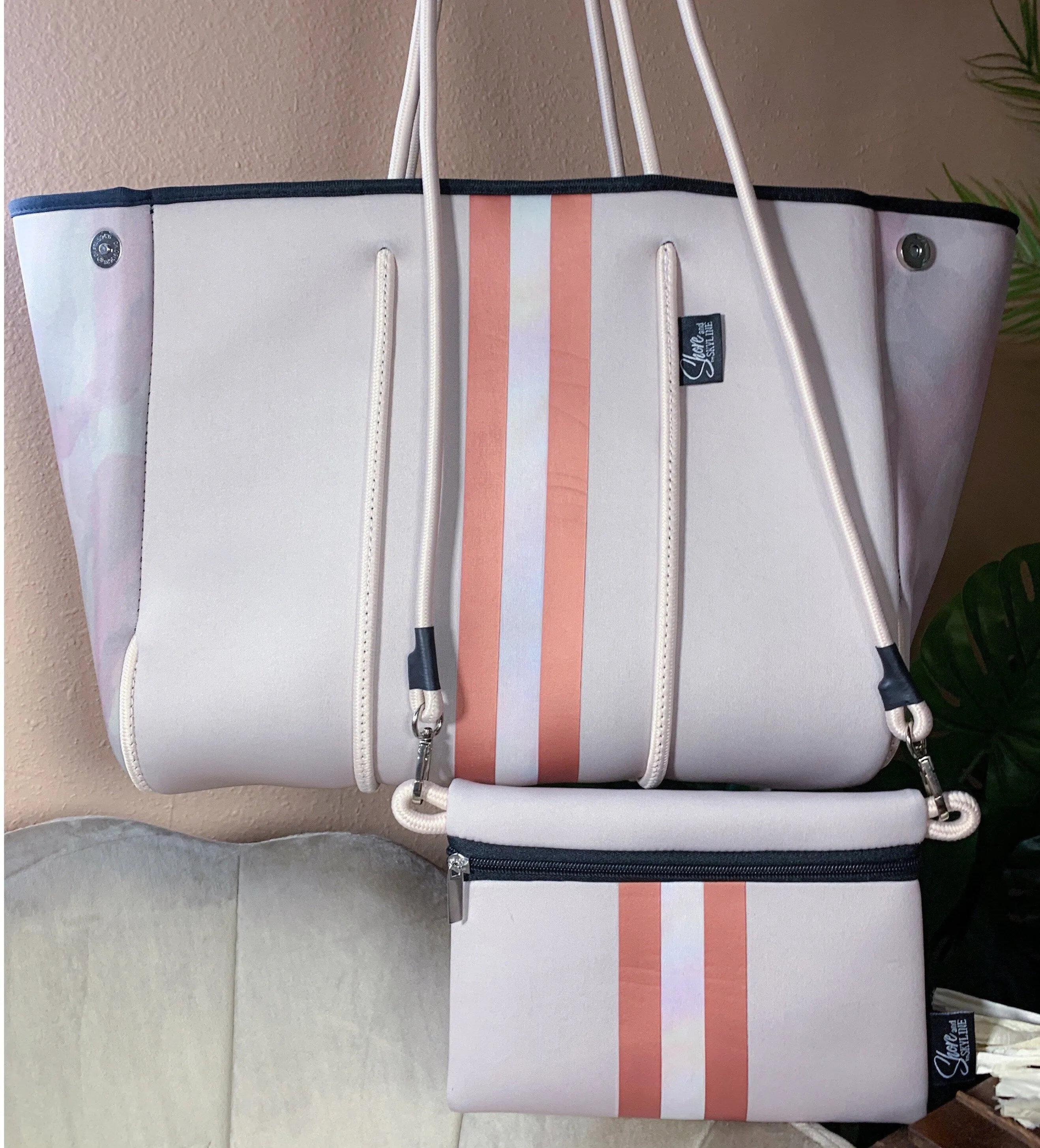 SAHARA PEARL & ROSE 2-in-1 Neoprene Tote Bag Crossbody sand khaki dusty rose camo rose-gold beige khaki bag waterproof purse beach birthday