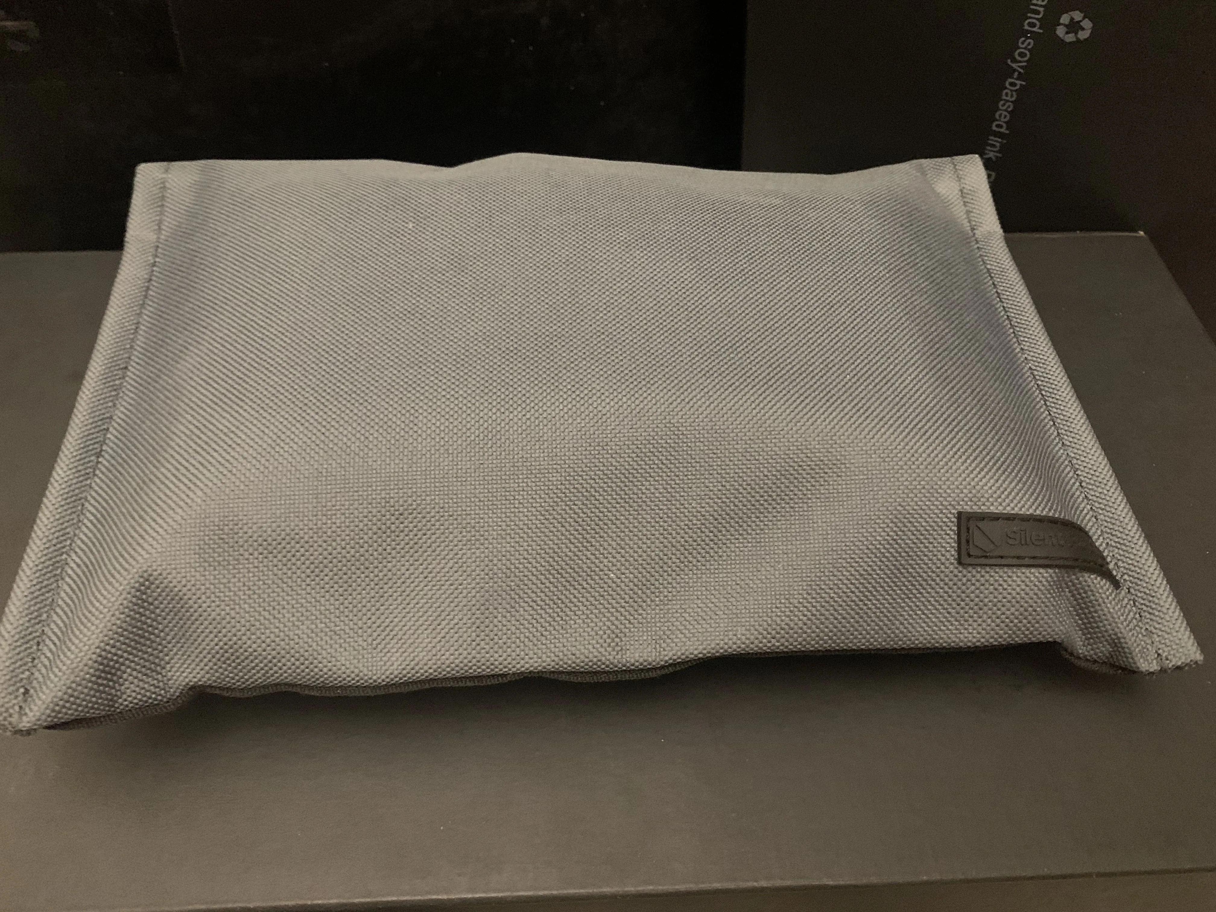 SLNT Utility Faraday Bags for Tablets and Multiple Devices