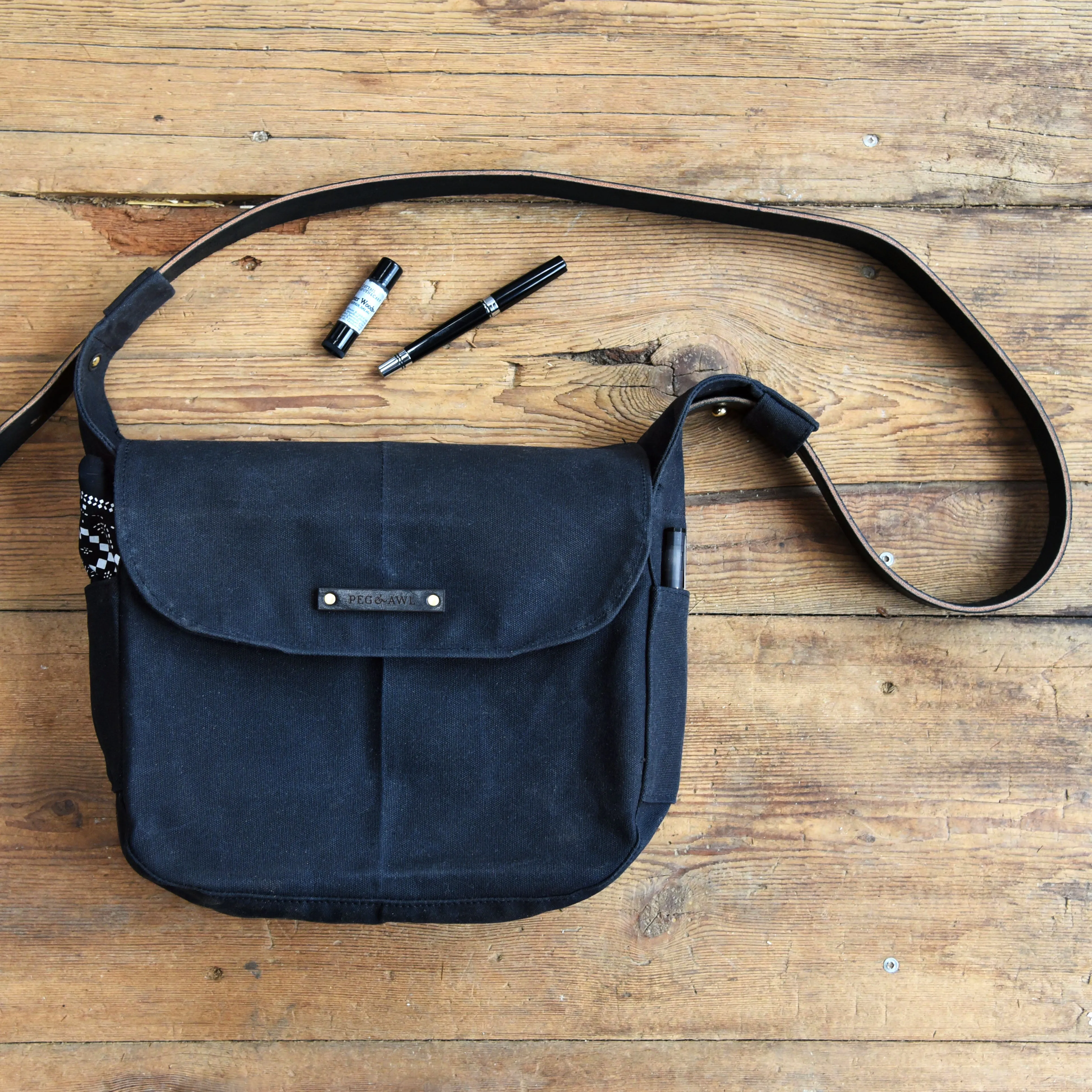 The Finch Satchel