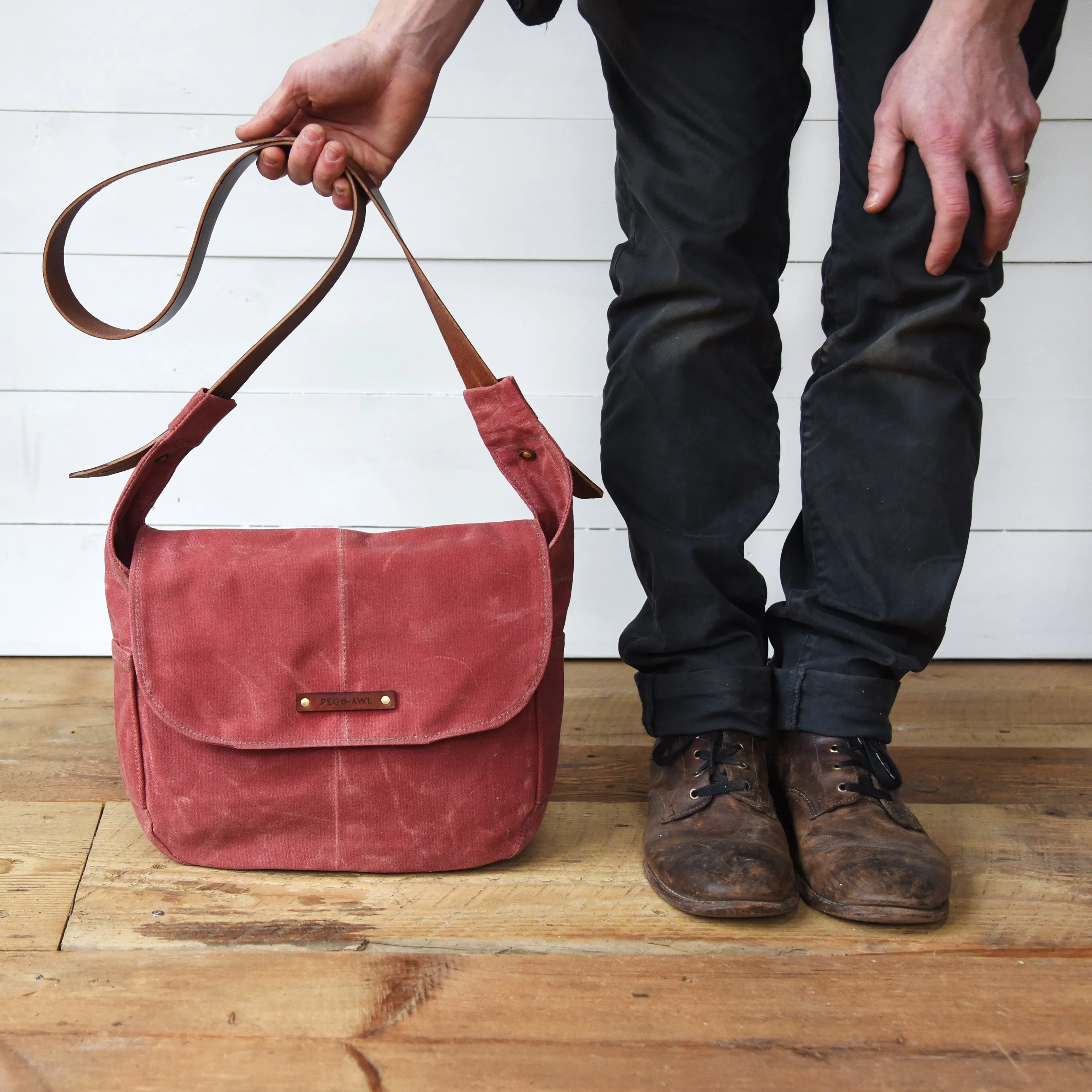 The Finch Satchel