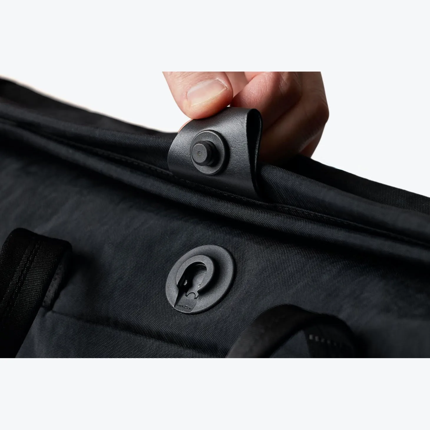 Tokyo Messenger Bag 14L/18L