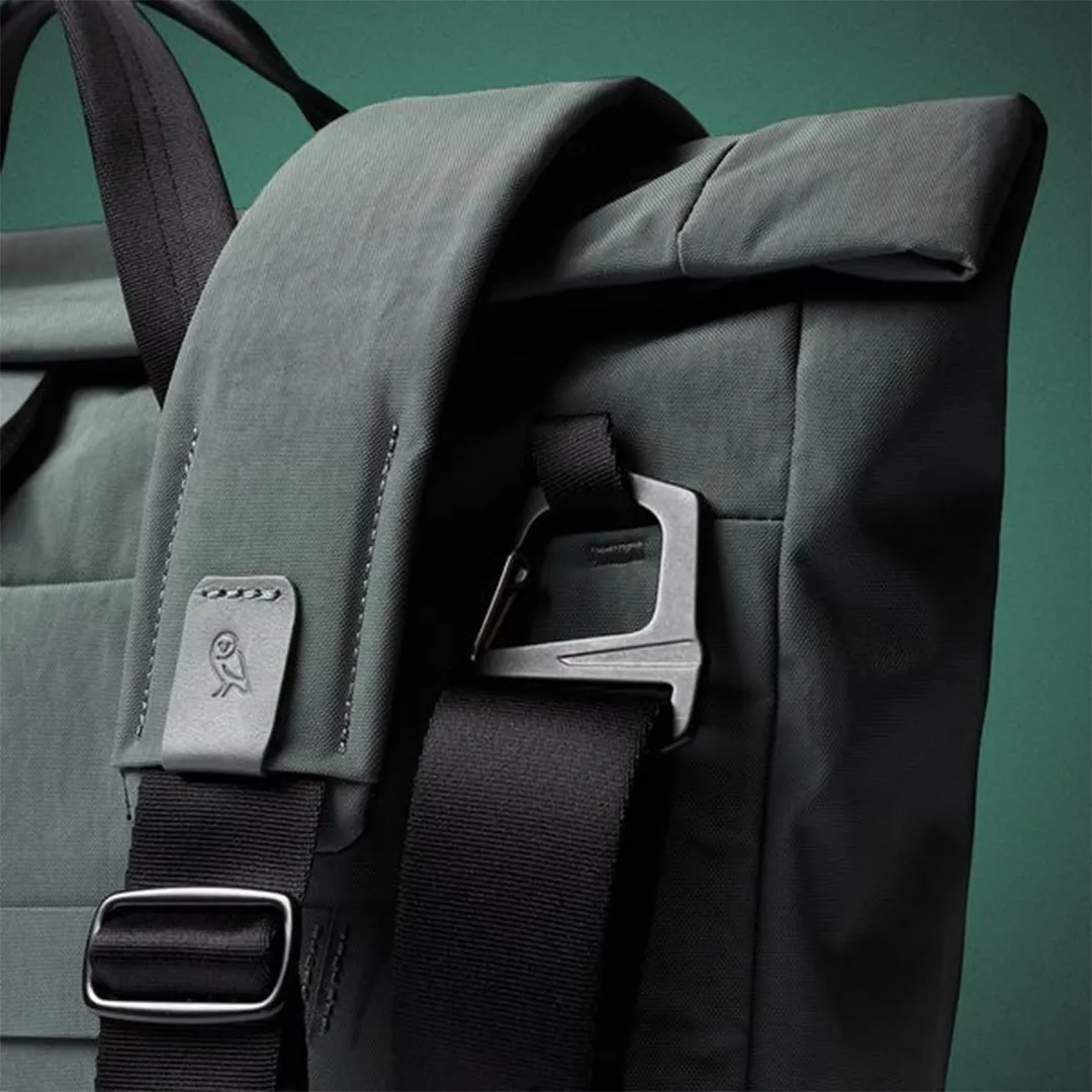 Tokyo Messenger Bag 14L/18L