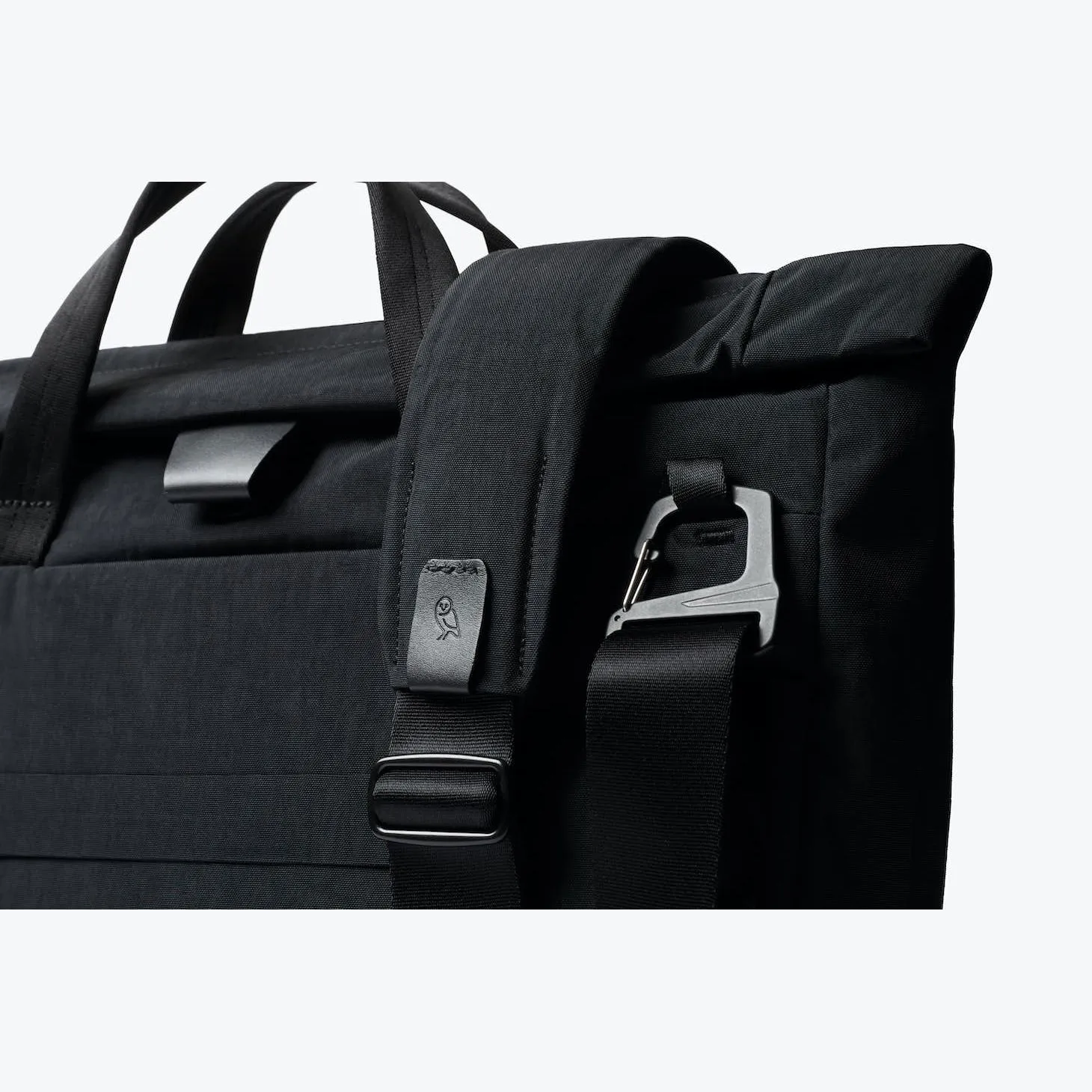 Tokyo Messenger Bag 14L/18L