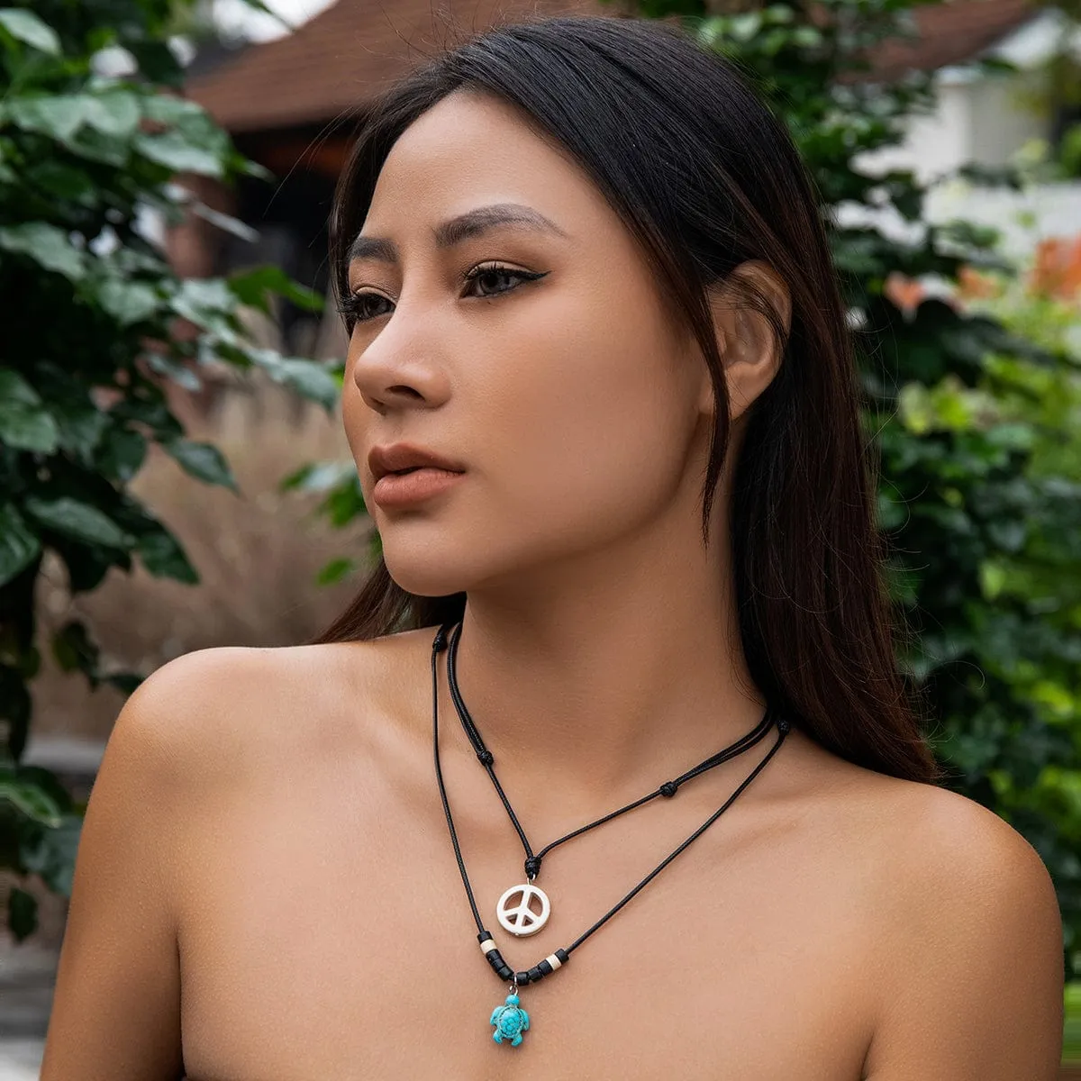 Trendy Layered Turtle Round Pendant Wax Cord String Necklace