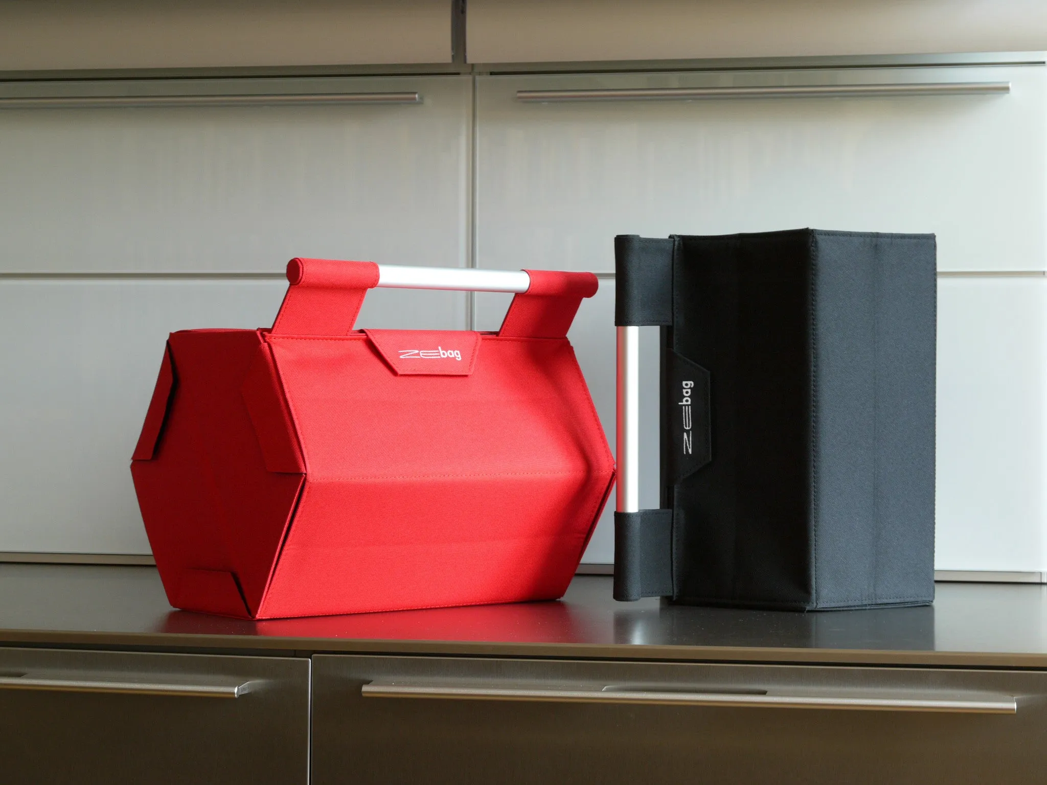 Ultimate Bottle Carrying Case, Red