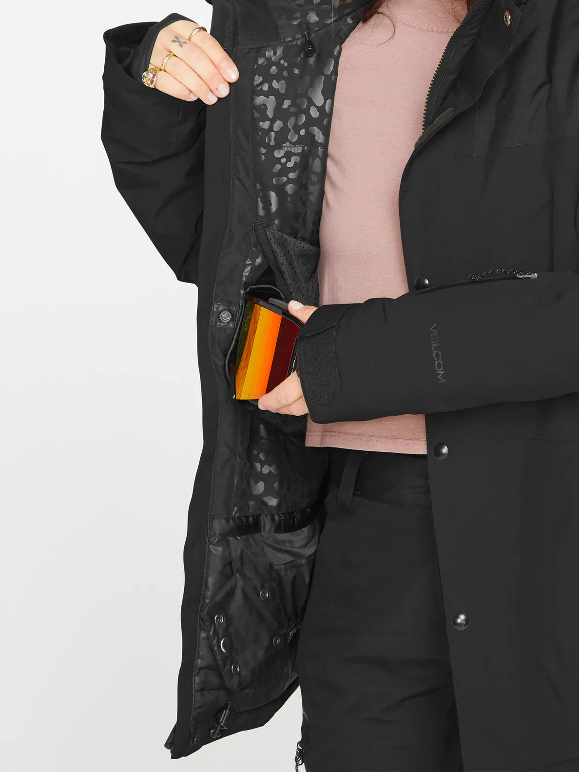 Volcom Womens Ell Insulated Gore-Tex Jacket